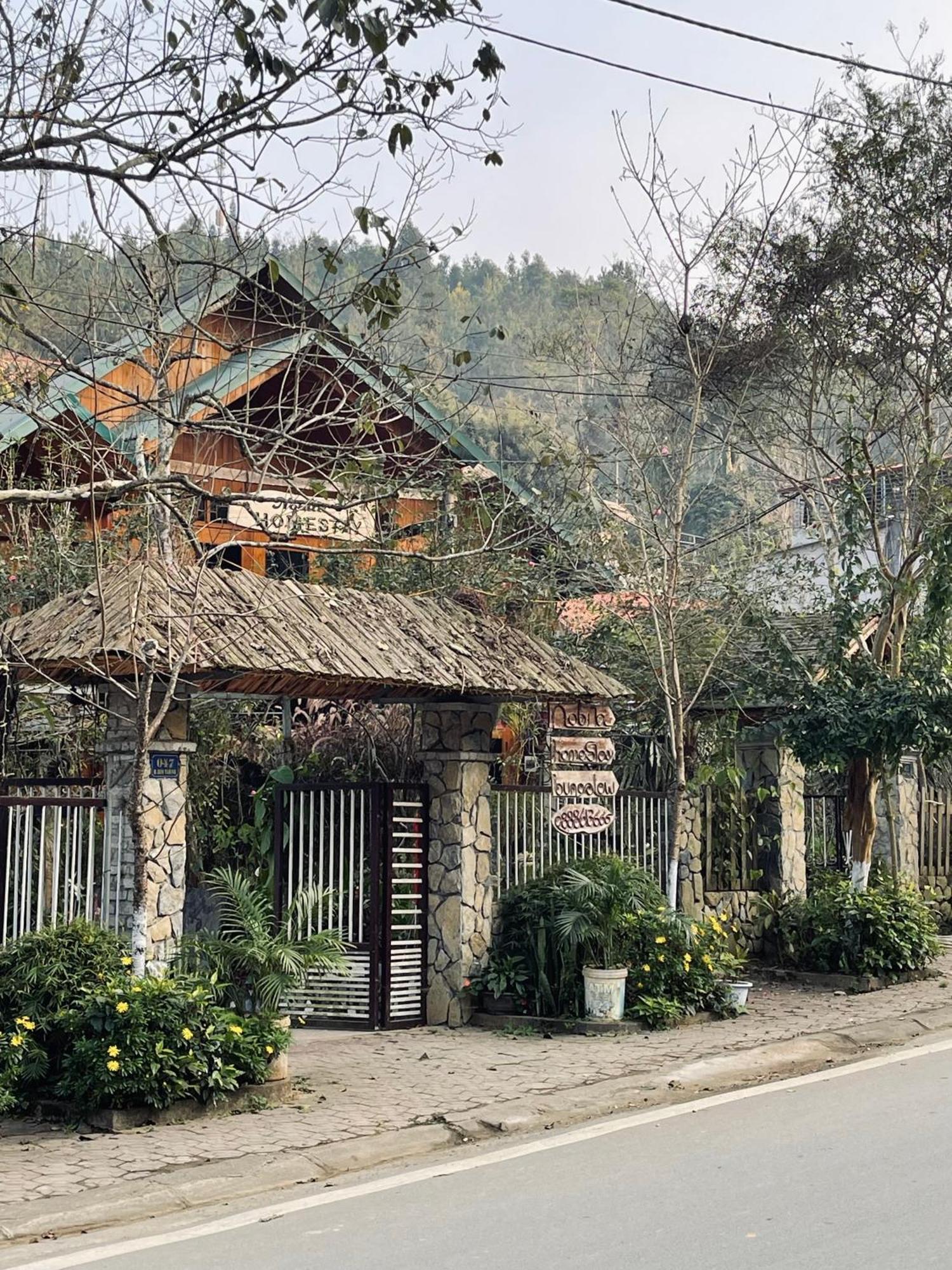 Nobita Homestay Bac Ha Bagian luar foto